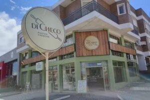 DiCheco, Fabrica de pastas y Trattoria al paso