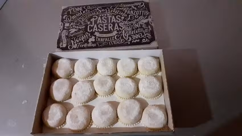 Do&ntilde;a Nena Pastas Frescas