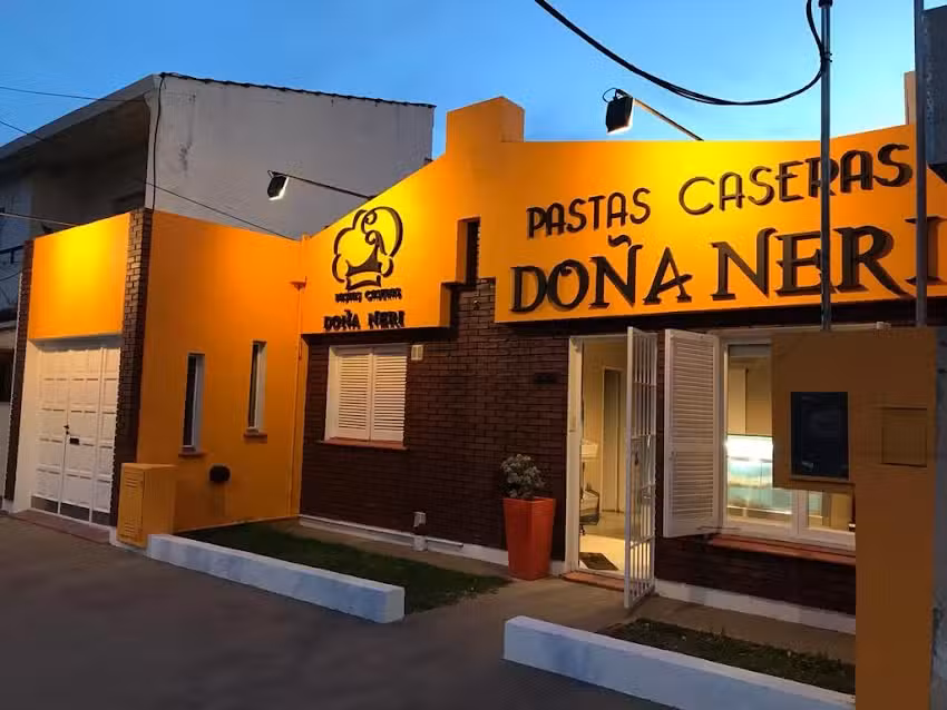 Do&ntilde;a Neri Pastas Caseras