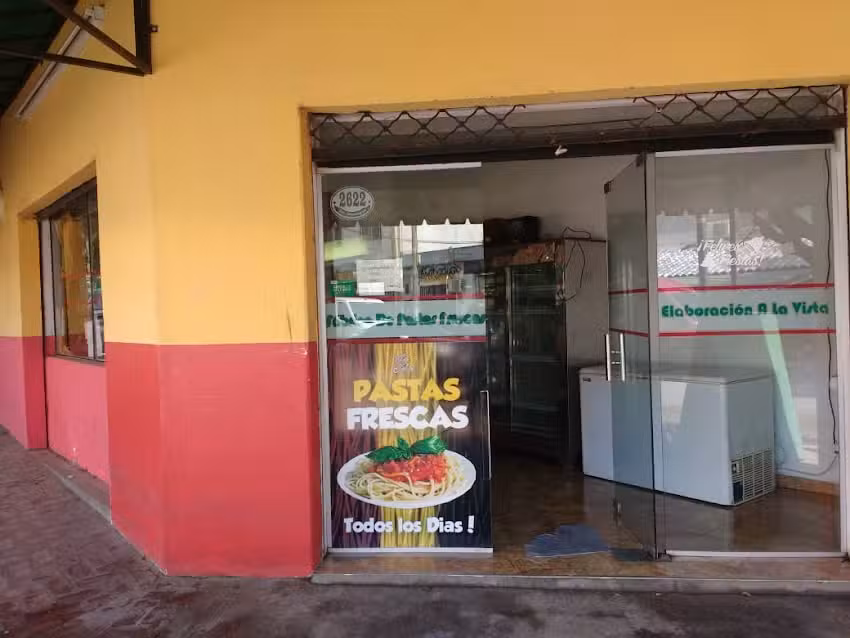 Fabrica de pastas &ldquo;La Lola&rdquo;