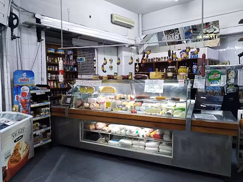 F&aacute;brica de pastas y almac&eacute;n Digio