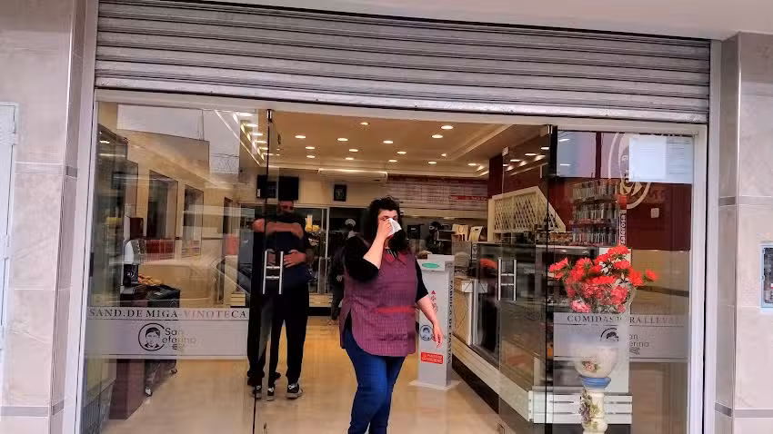 F&aacute;brica de pastas y sandwiches San Ceferino