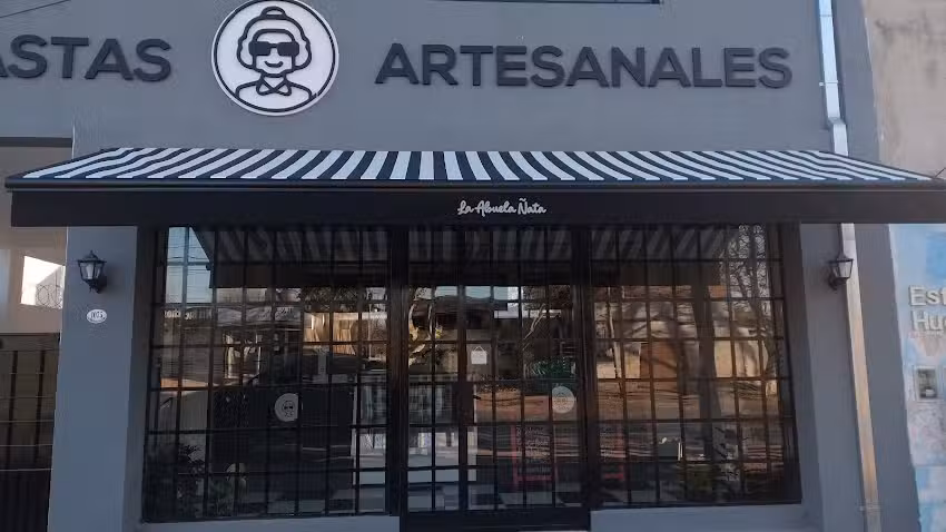 La Abuela &Ntilde;ata