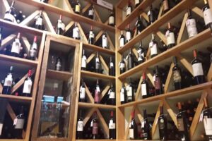 La Vinería Grill – Vinos y Pastas (Steakhouse) El Chaltén – Patagonia