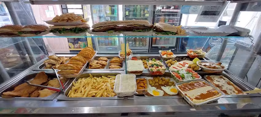 LOS CORRENTINOS PASTAS Y MINUTAS