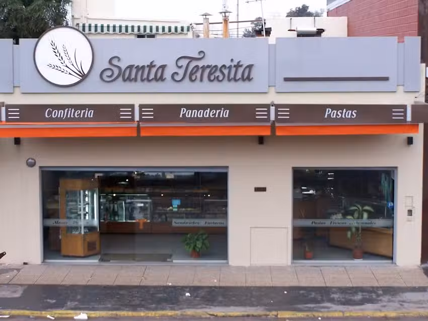 Panader&iacute;a Santa Teresita F&aacute;brica de Pastas