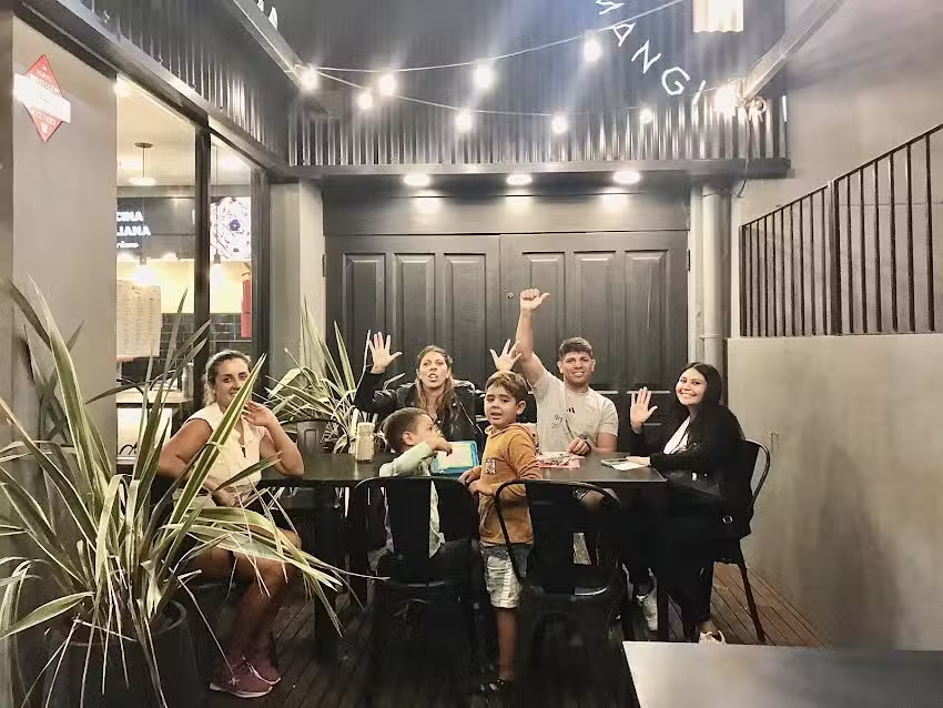 PARLIAMO Pizza e Pasta &ndash; Constitucion