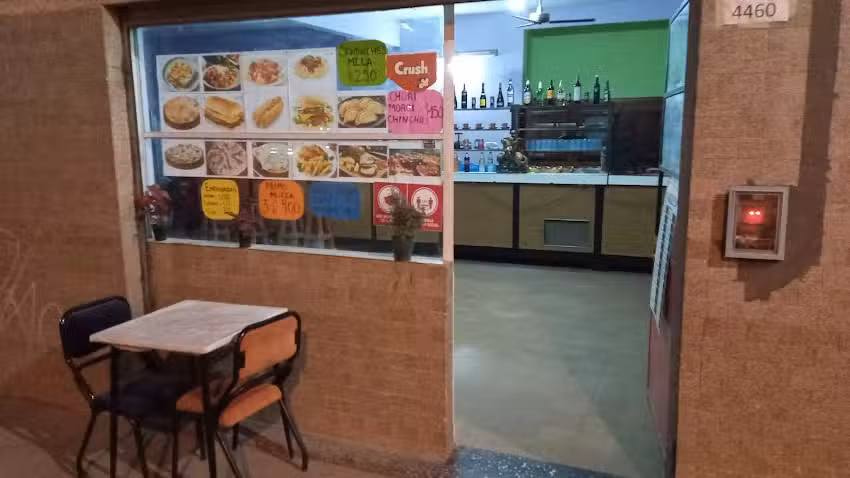 Parrilla,pizzas,pastas (la familia)