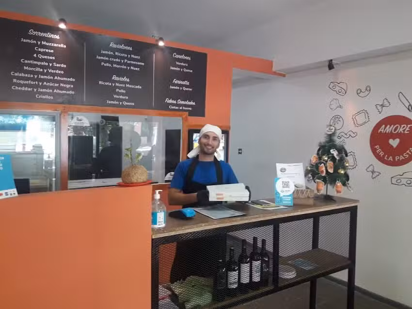 PIACERE PASTAS