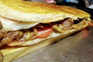 ROSTICER&Iacute;A DELICIAS