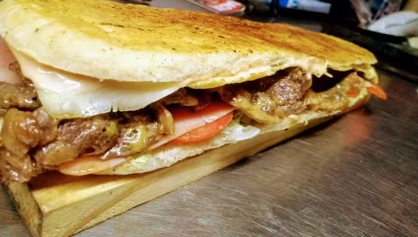 ROSTICER&Iacute;A DELICIAS